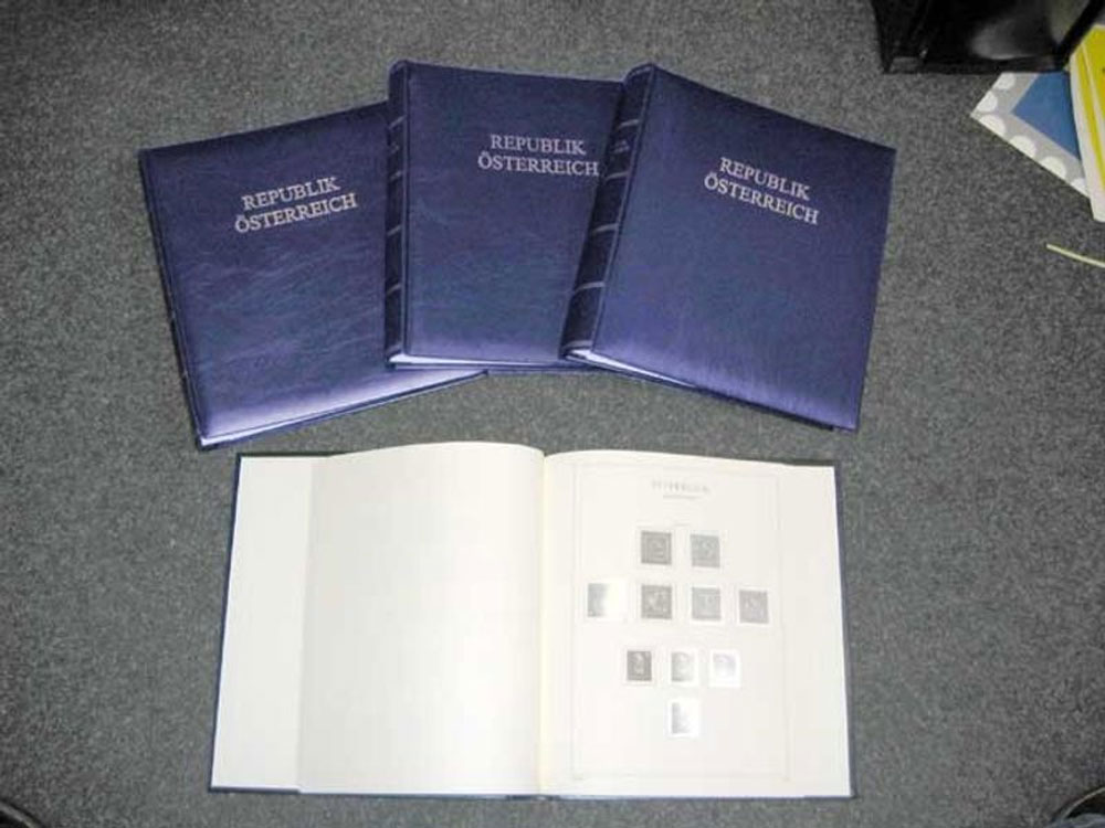 Collecta �sterreich-Vordruckalben 1945-2003 komplett