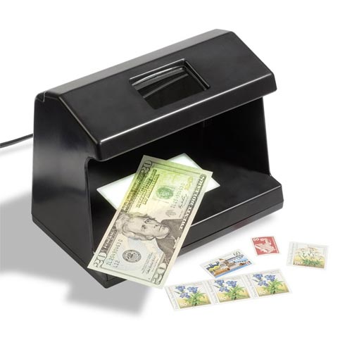 Multi-Tester  - 3 Funktionen: UV-Auflichtlampe, Lupe 2x, Unterlicht,  220-240 V